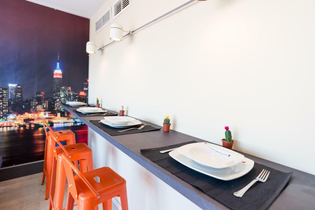 Gr3-Renovated Apt Next To Old Town With Cozy Terrace Apartment Malaga Bagian luar foto