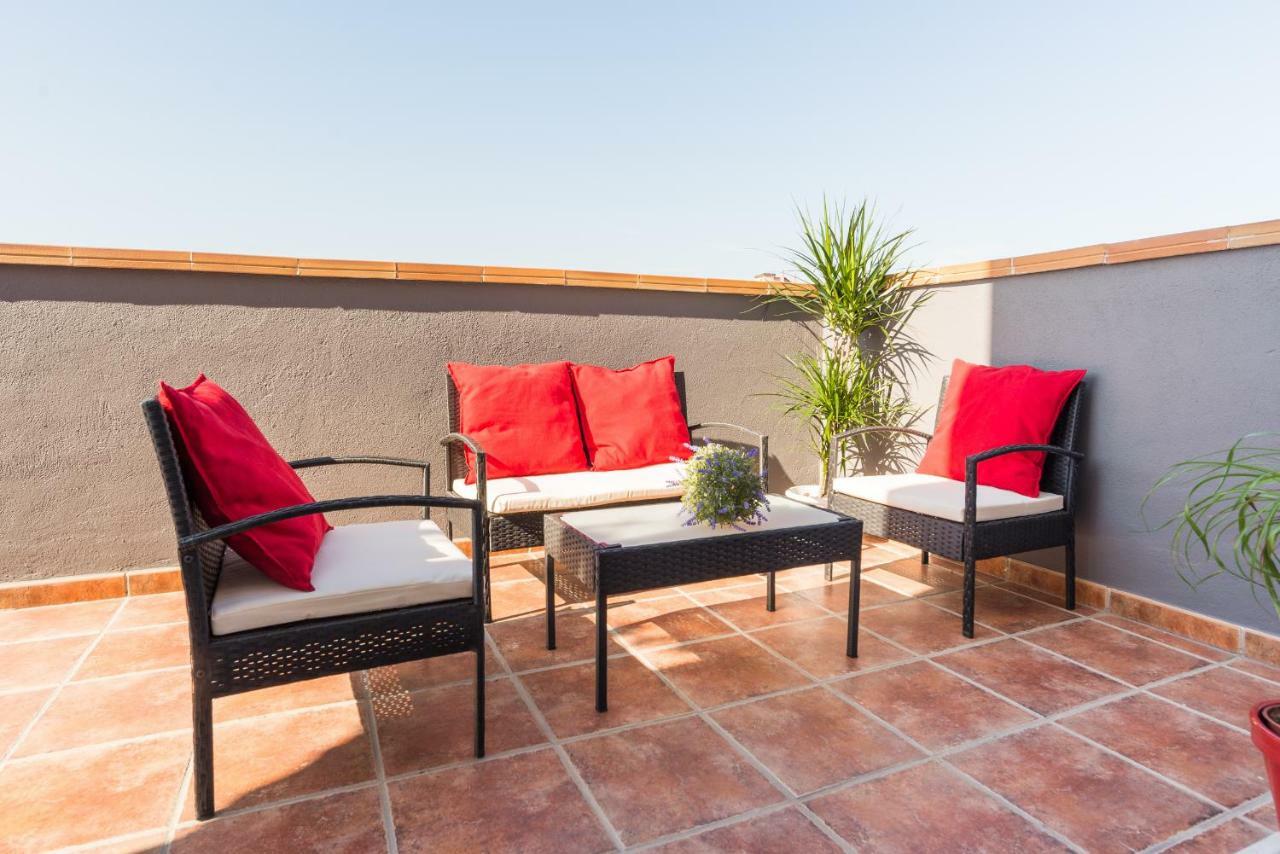 Gr3-Renovated Apt Next To Old Town With Cozy Terrace Apartment Malaga Bagian luar foto